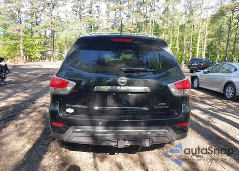 2015 Nissan Pathfinder Platinum z USA, uszkodzony, nr VIN 5N1AR2MM7FC612623